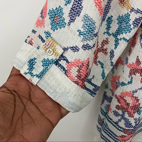 Brixon Ivy Stitch Fix Floral Cross Stitch Top M - Picture 4 of 8